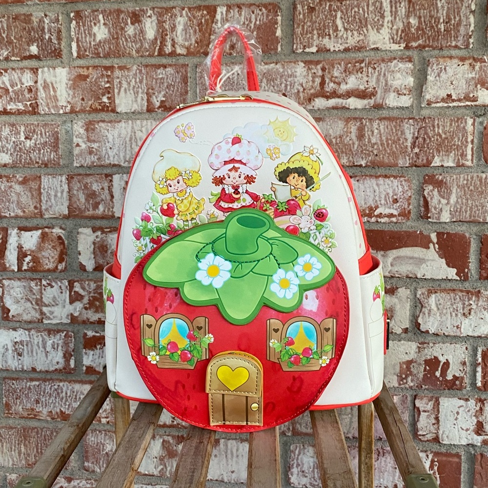 Strawberry shortcake loungefly mini backpack